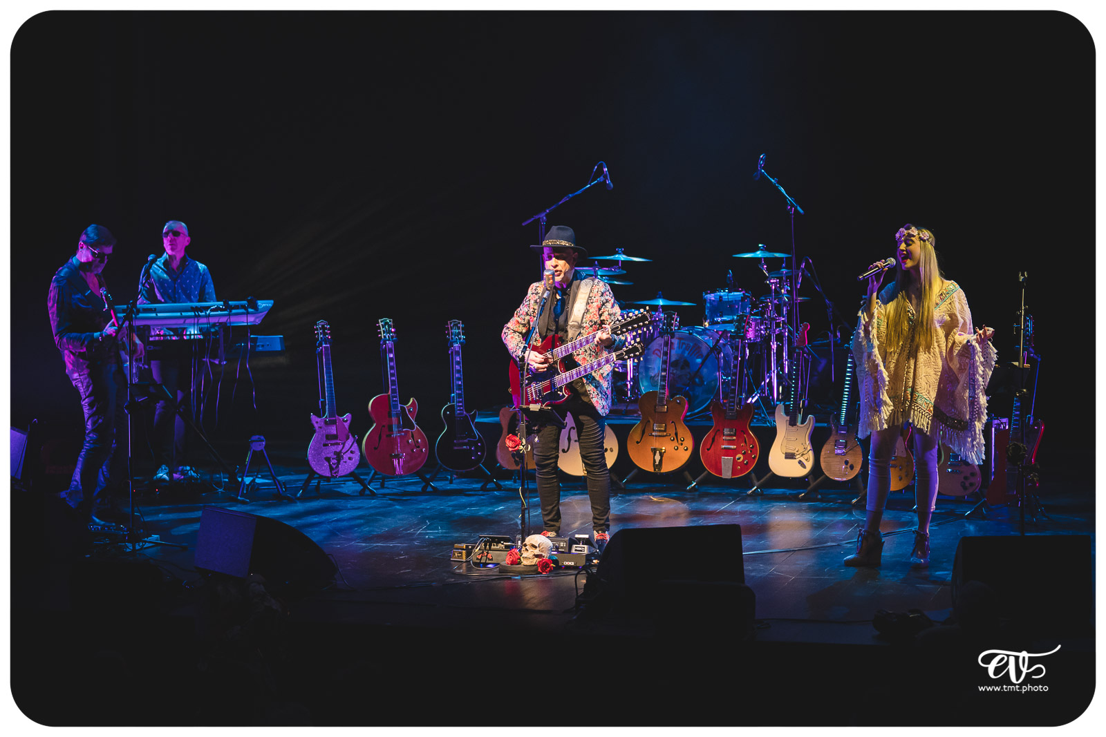 L'HISTOIRE DU ROCK EN 13 GUITARES